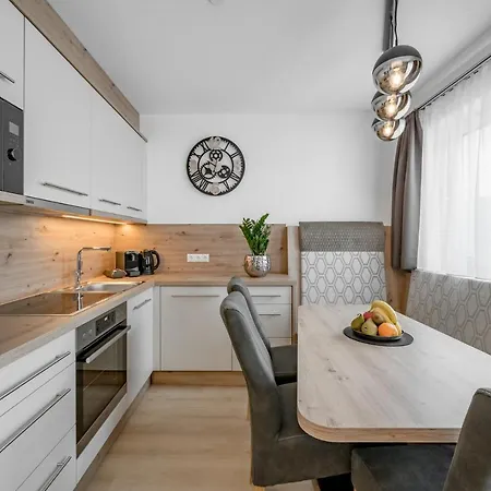 Holzknecht Appartement