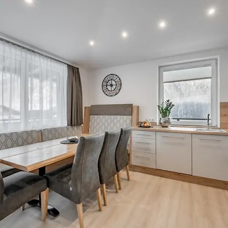 Holzknecht Apartament