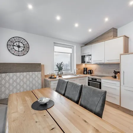 Holzknecht Apartament Längenfeld